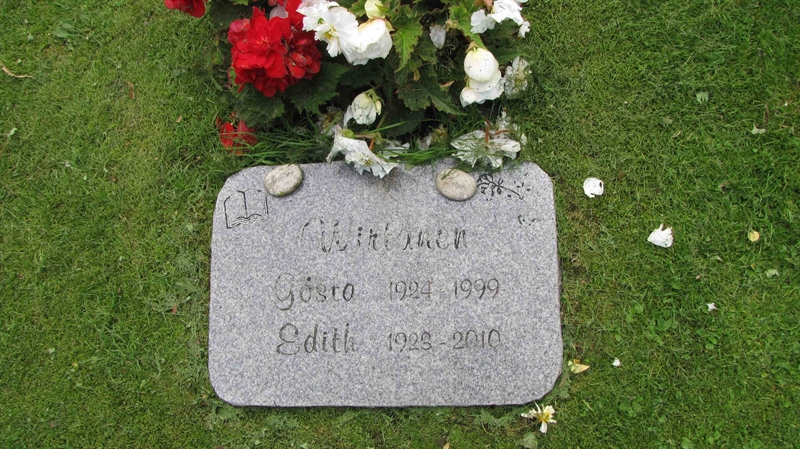 Grave number: HN KASTA    42