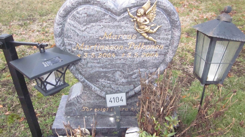 Grave number: KG NK  4104
