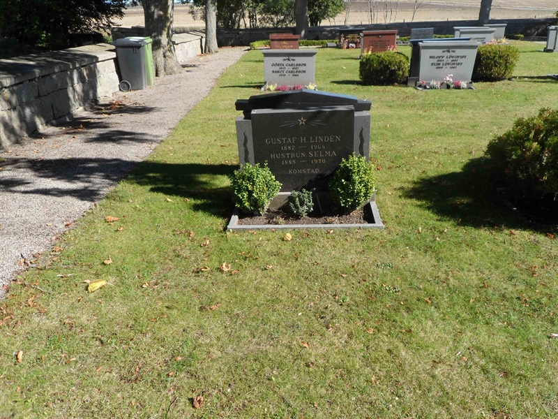 Grave number: SK K    17, 18