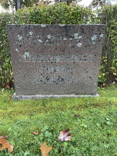 Grave number: 1 O1     3