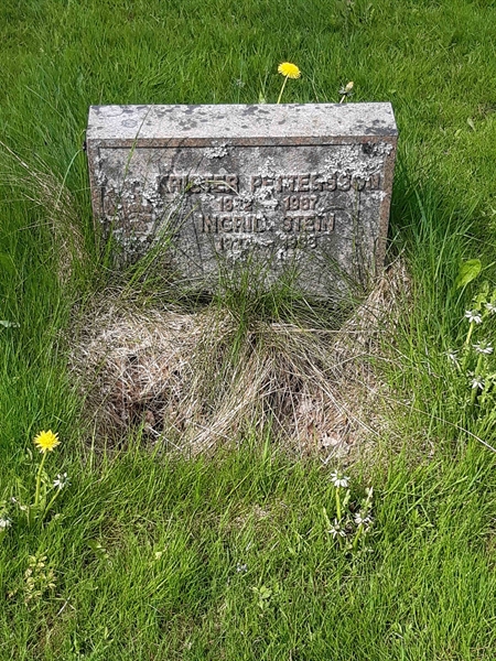 Grave number: KA 11    53