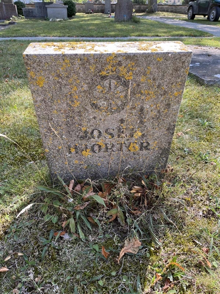 Grave number: Ö 02    27.A