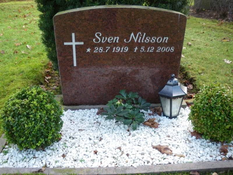 Grave number: HNB II   284