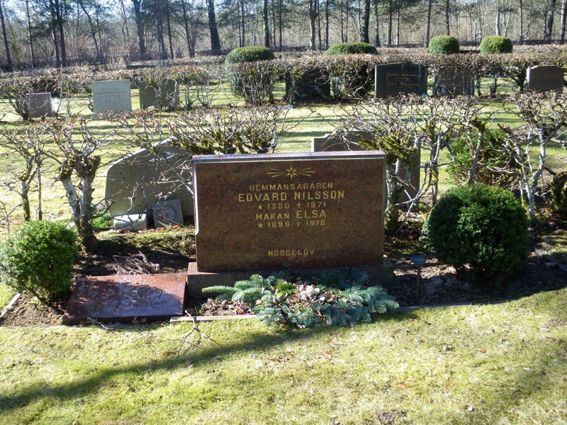 Grave number: SB 30    14