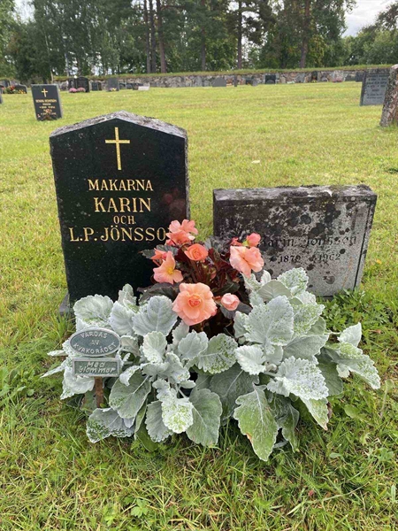 Grave number: 4 G 02   118