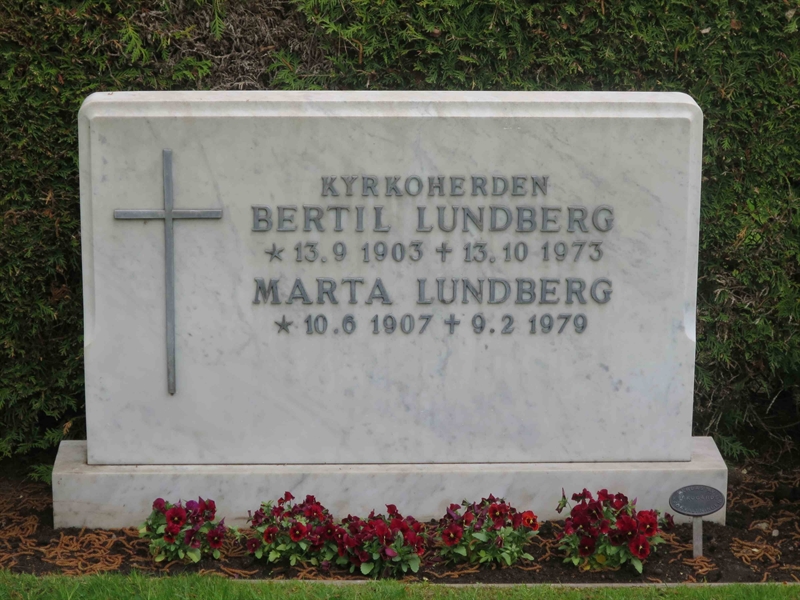 Grave number: HÖB 70D   108