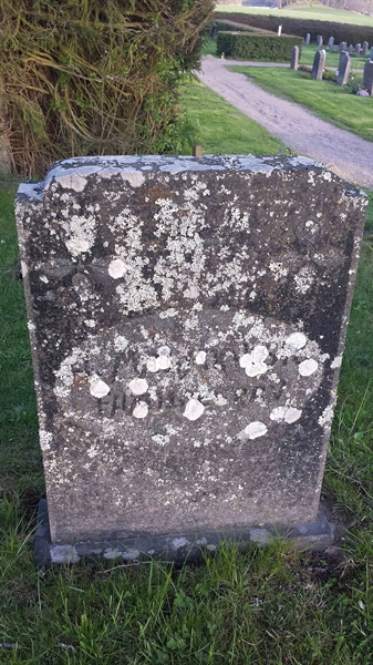 Grave number: M B   95