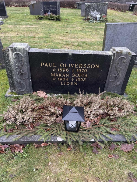 Grave number: Lax mell Kv4 21+22