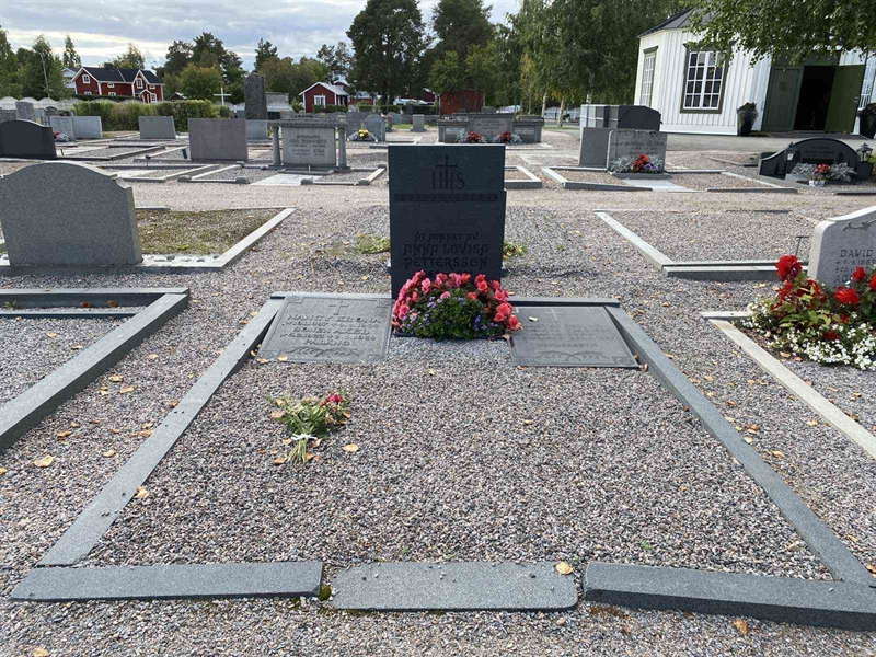 Gravnummer: 2 07   119