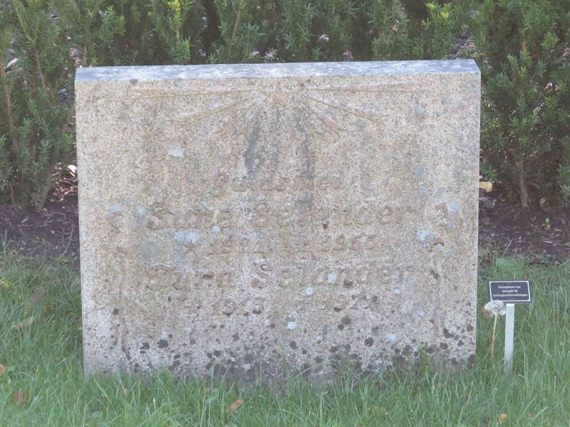 Grave number: HÖB 54    16