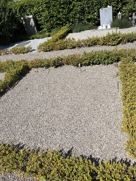 Grave number: NK G 29-30
