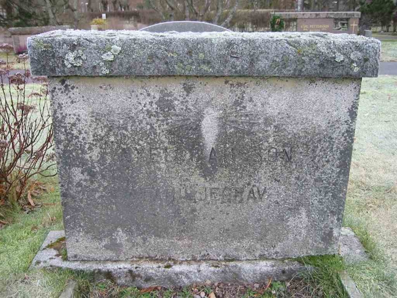 Grave number: KV H   44a-c