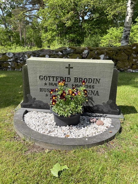 Grave number: 4 G 20
