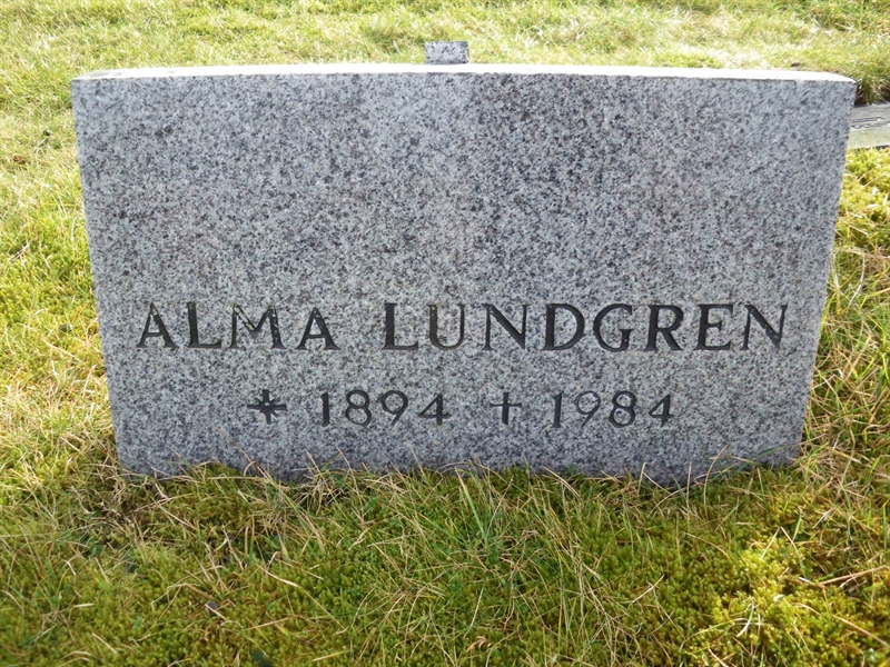 Grave number: HÖB NA06   110