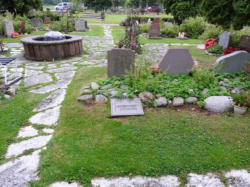 Hautatunnus: BRO 2U B    52