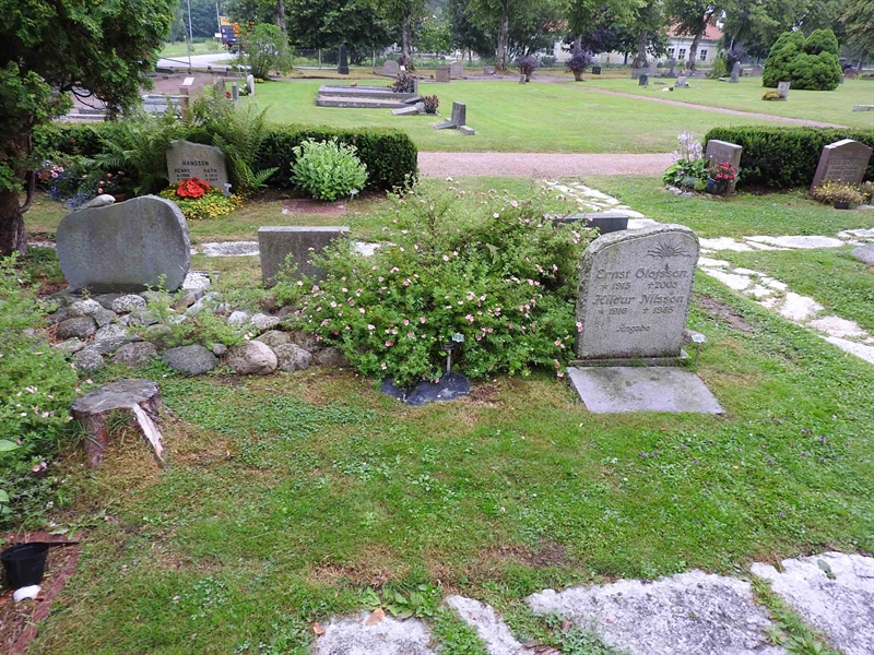 Gravnummer: BRO 2U C   105