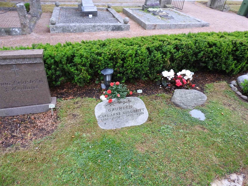 Gravnummer: BRO 2U C    98