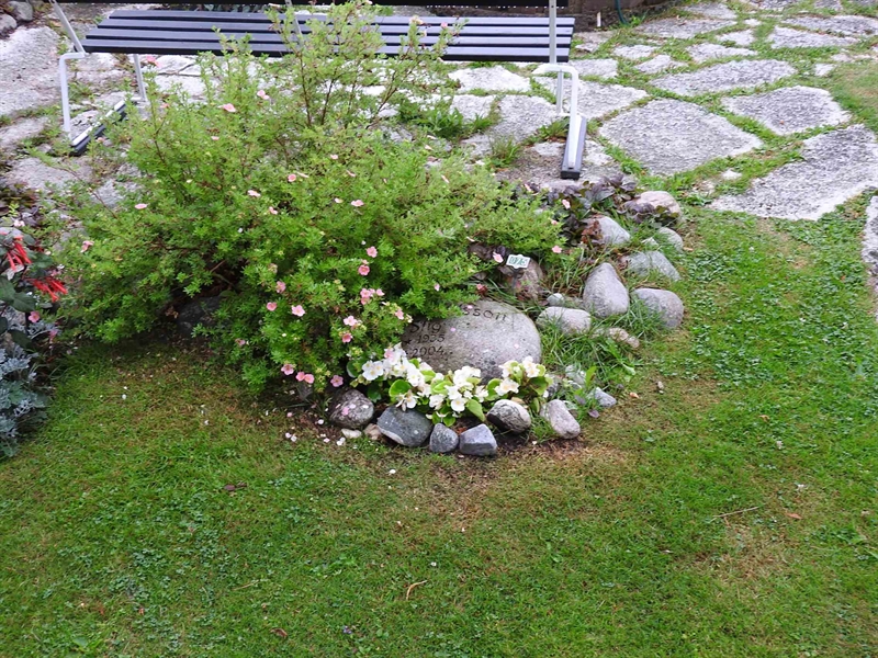 Gravnummer: BRO 2U D    75