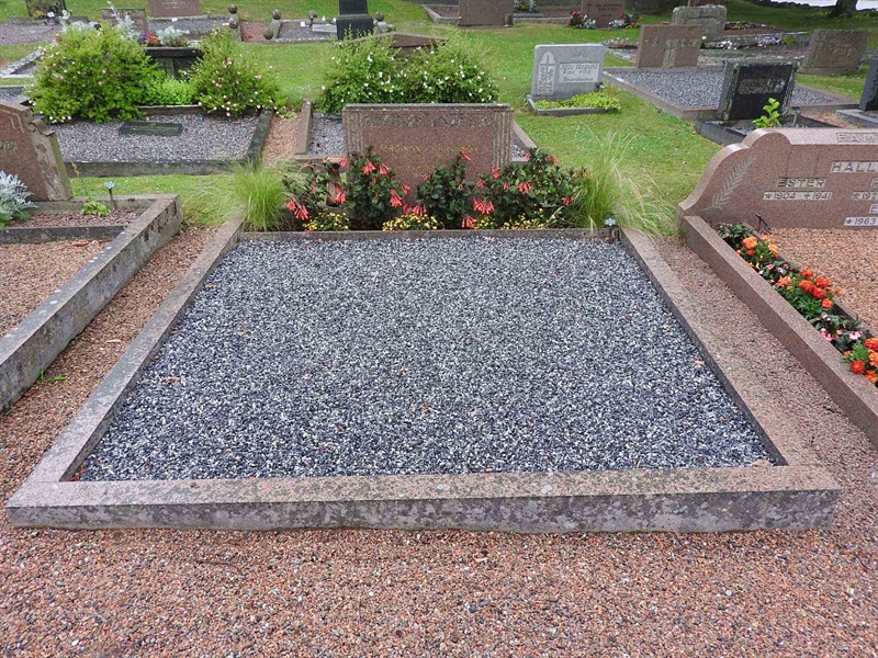 Hautatunnus: BRO 1   210