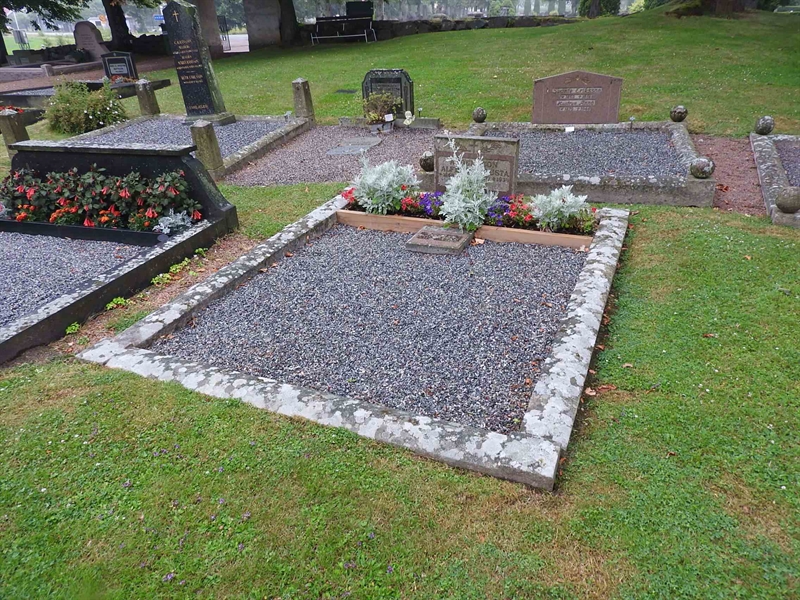 Gravnummer: BRO 1   227