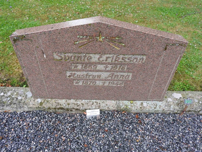 Hautatunnus: BRO 1   235