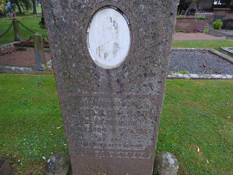 Hautatunnus: BRO 1   249