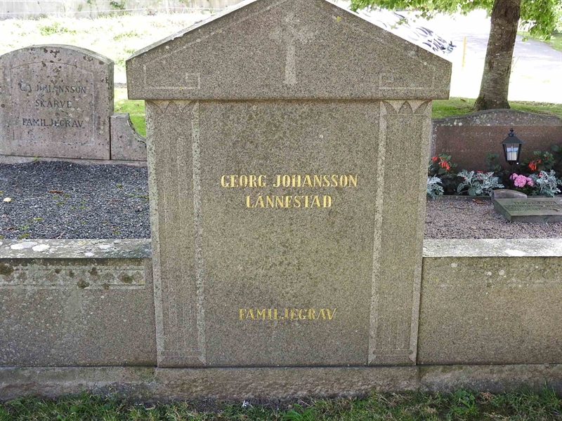 Hautatunnus: BRO 1    42