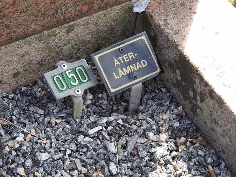 Hautatunnus: BRO 1    50