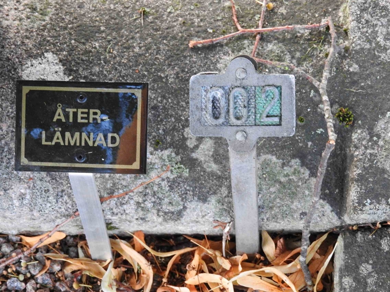 Grave number: BRO 2     2