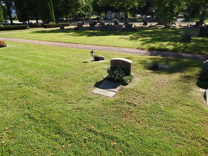 Grave number: BRO 2   213