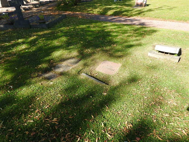 Grave number: BRO 2   263