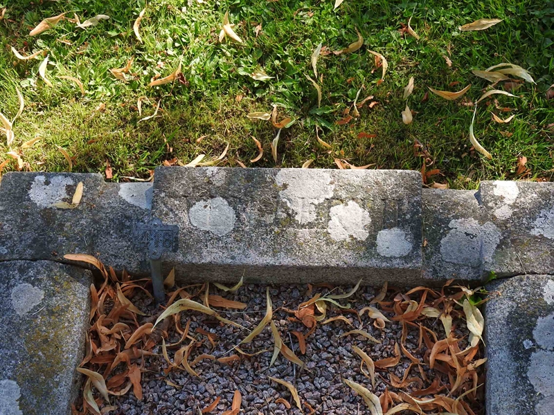 Hautatunnus: BRO 2   418