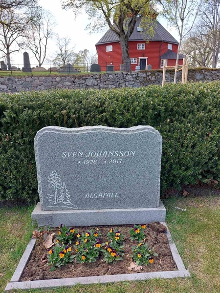 Grave number: HÖ 10   66, 67