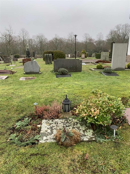 Grave number: SÖ B    48