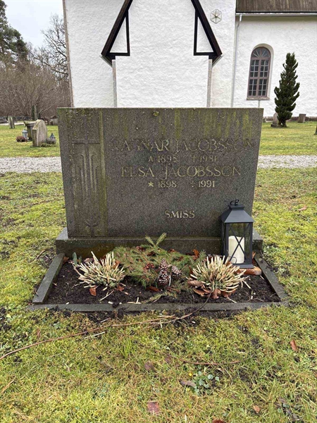 Grave number: L A 35