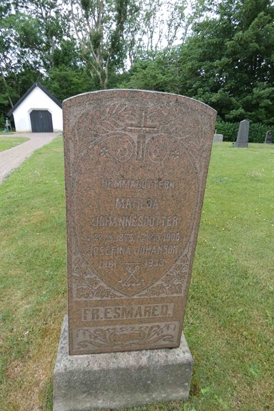 Grave number: TÖ 6   404