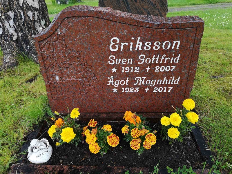 Hautatunnus: NK 11    49