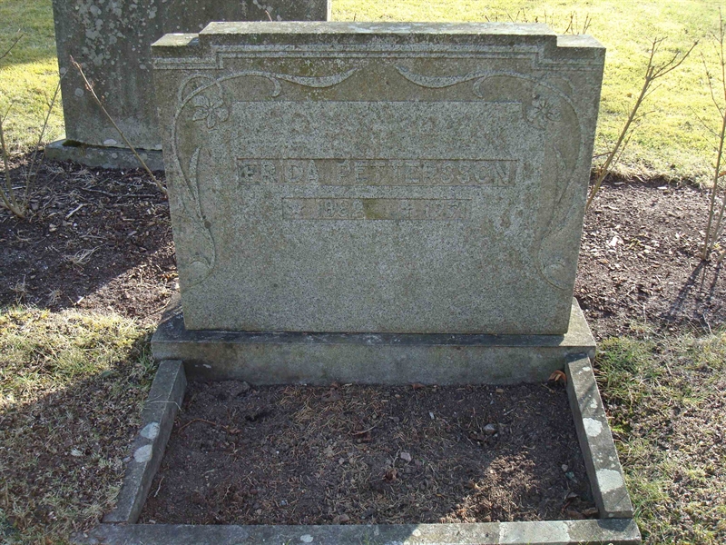 Grave number: KU 07    62