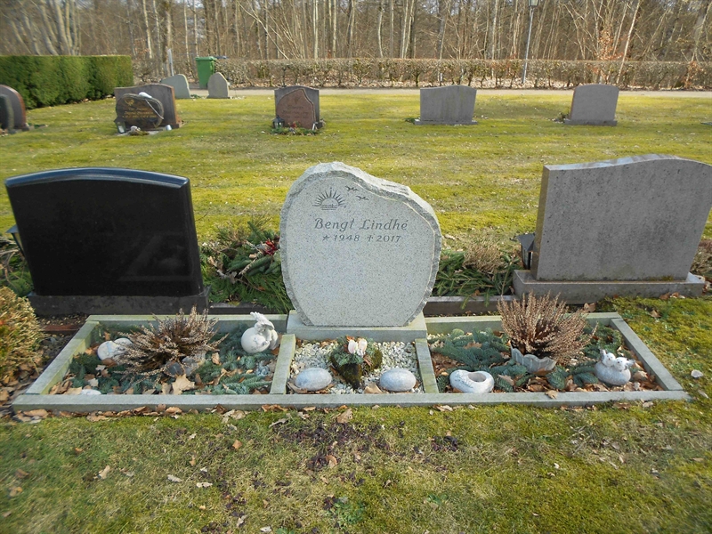 Grave number: NÅ N4    38, 39