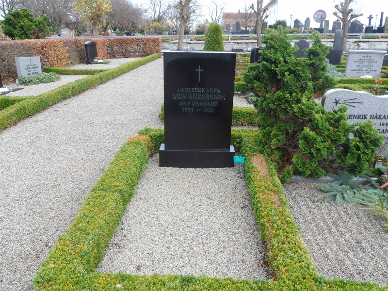 Grave number: ÖTN NMK1    68