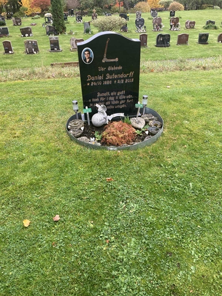 Grave number: 1 3 L1     9-10