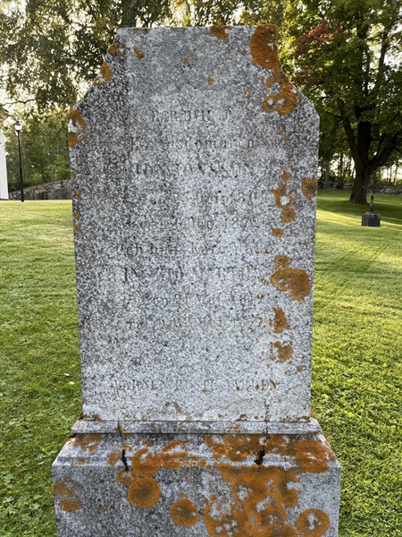 Grave number: 6    18