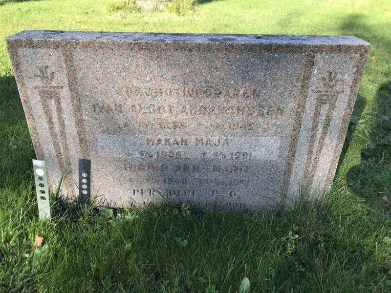 Grave number: ÅR A    78, 79