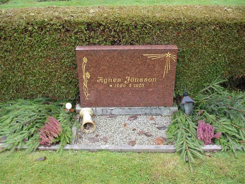 Grave number: HK J   185, 186