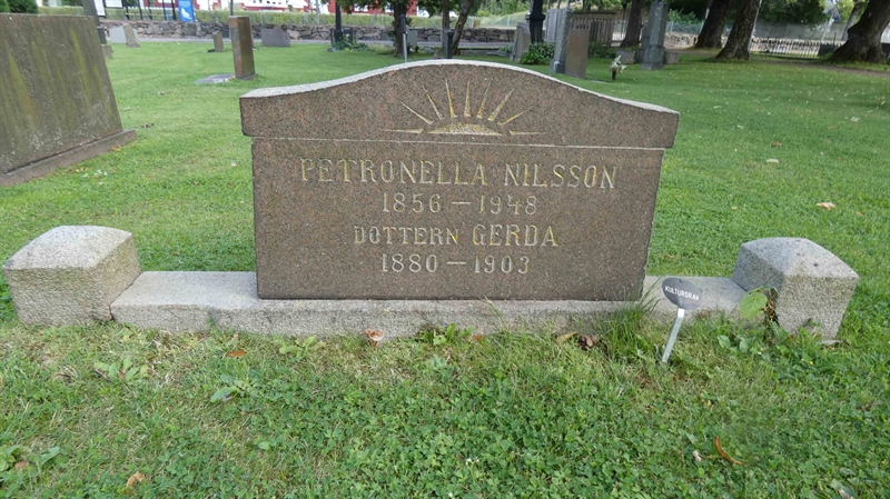 Grave number: SN A     9