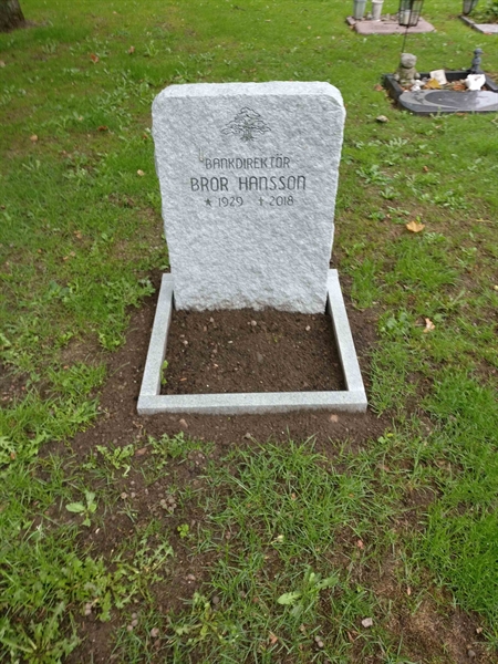 Grave number: 1 3 U1   120A