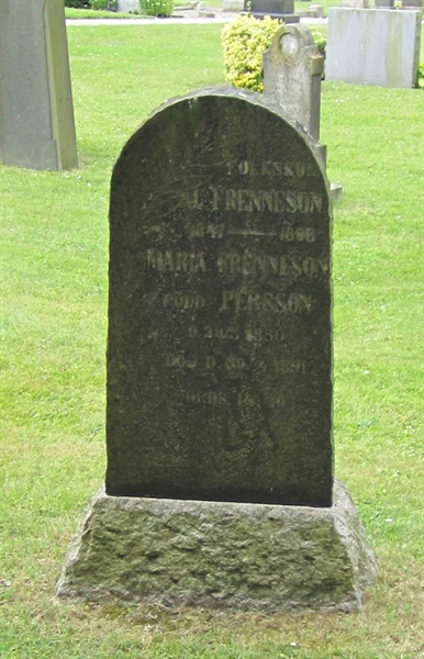 Grave number: 1 3    81