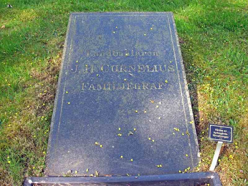 Grave number: 1 B1   174-180