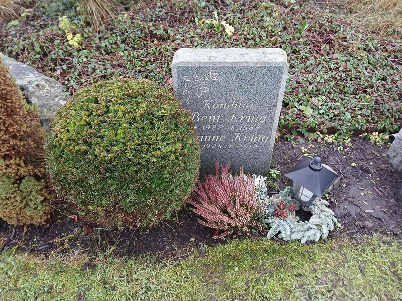 Grave number: FE K    57
