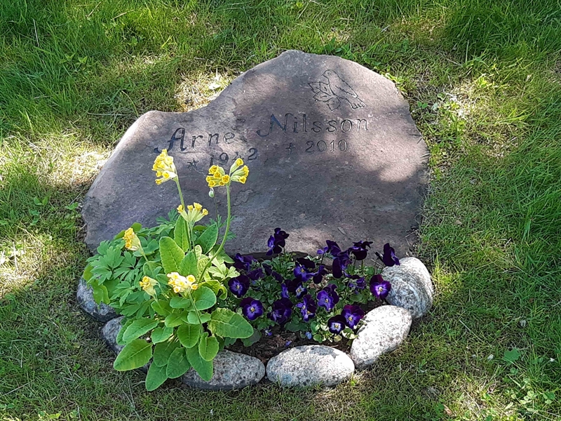 Grave number: KA 22   731